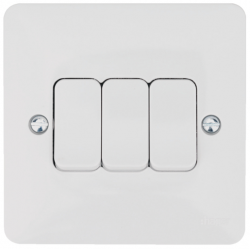 HAGER 3GANG 2WAY SWITCH
